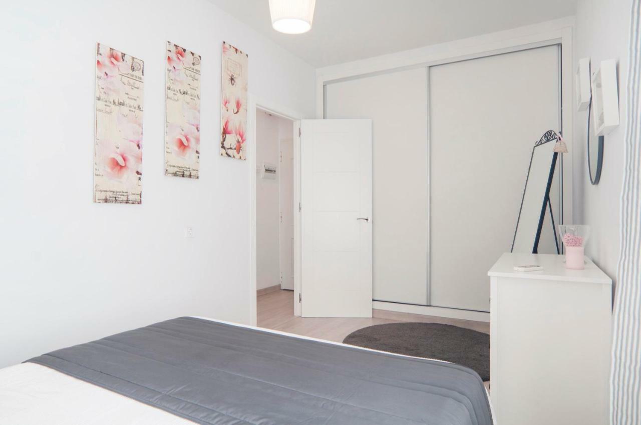 16 Benal Acogedor Y En 1ª Linea Lägenhet Benalmádena Exteriör bild